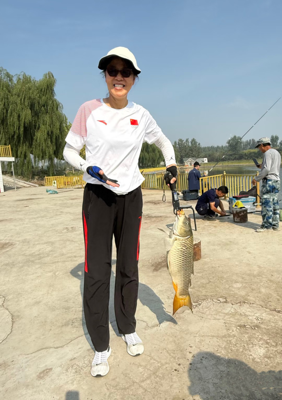 持不懈的去, 郎平也没闲 持不懈的去, 郎平也没闲